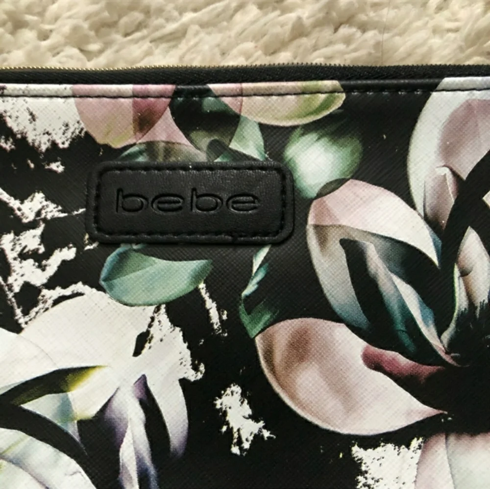 BEBE Magnolia Frost ClutchNWT!